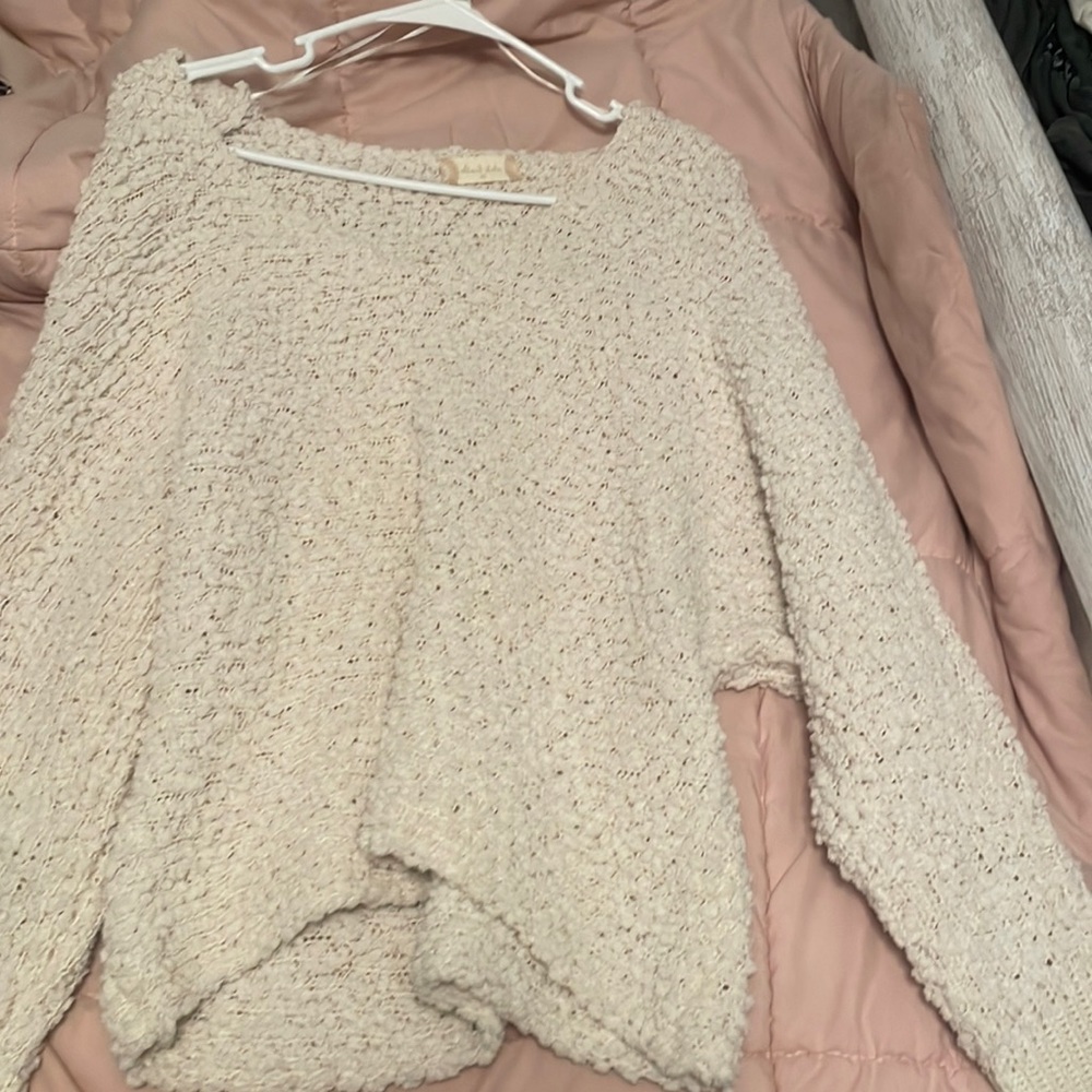 It’s is an xs and never been worn.